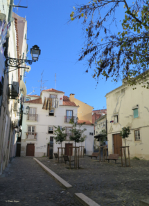 LISBONNE_QUARTIER-ALFAMA