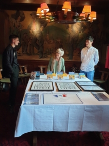 La Présidente De L'AFJET Avant La Remise Du Prix