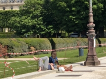 Jardin du Carrousel. Comme partout, accès interdit